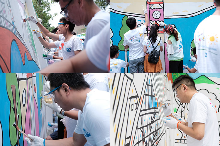 PPG“多彩社区”活动-志愿者们专心于爱心绘画